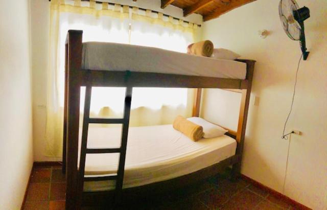Casa Hotel Palmas Del Estadio 2メデジン エクステリア 写真