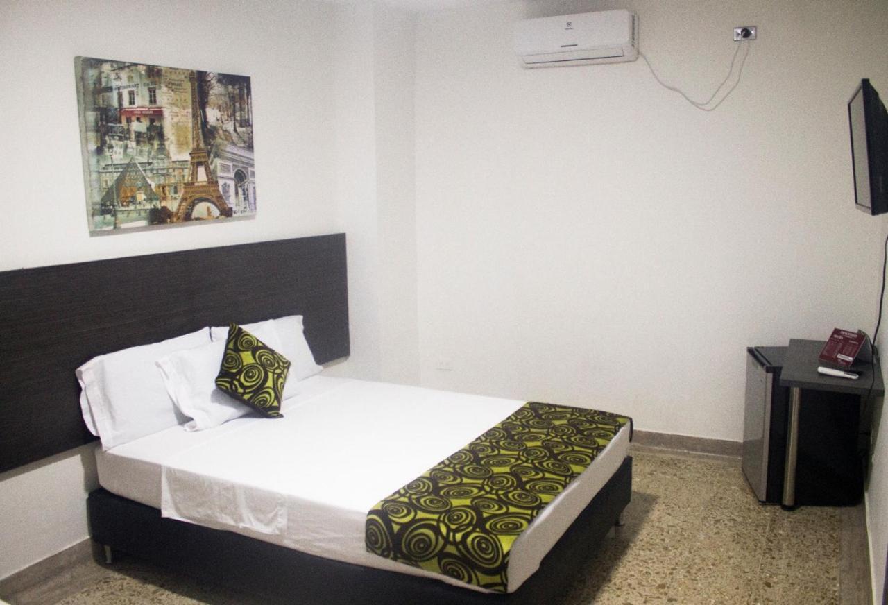 Casa Hotel Palmas Del Estadio 2メデジン エクステリア 写真